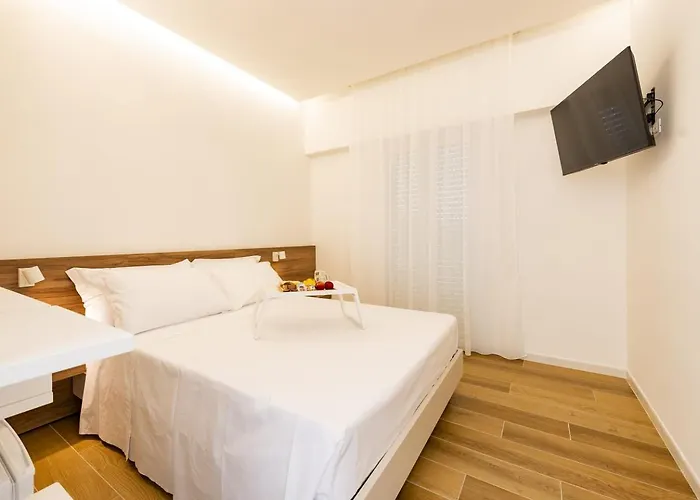 Konukevi La Nuvola 4*